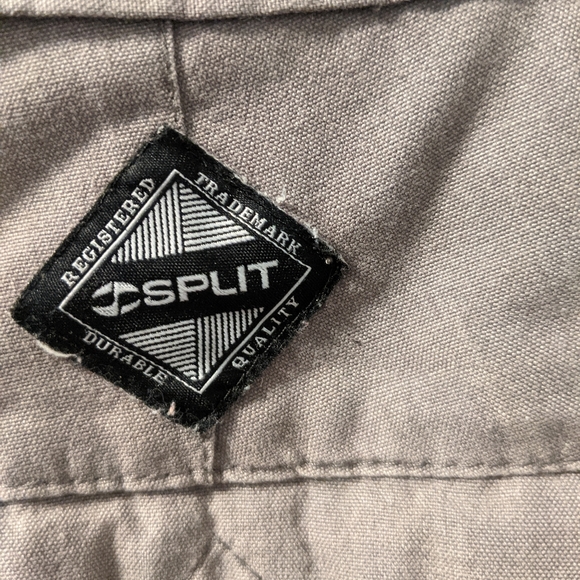 Shorts - Picture 4 of 5